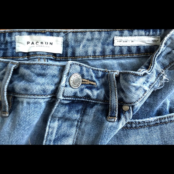 26 PacSun Light Mom Jeans size 26 Ripped Distressed Button Fly - Picture 6 of 8